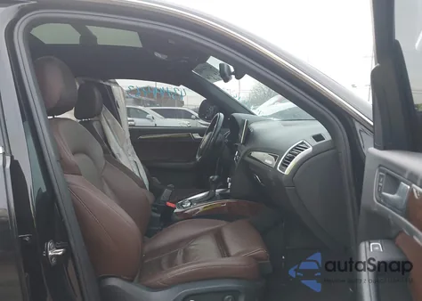 2015 Audi Q5 2.0T Premium z USA, uszkodzony, nr VIN WA1LFAFP3FA117557